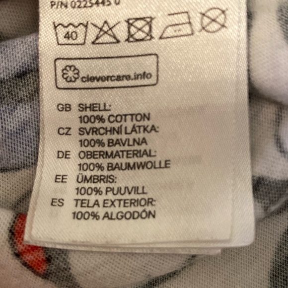 H&M Disney Mickey Mouse, Minnie Mouse, Goofy, Donald Duck All Over Print SS Tee - Picture 9 of 9